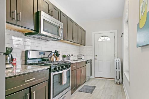 Apartamento King Bed, Full Kitchen, Rogers Park 5mins Loyola