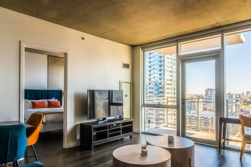 Apartamento 1br Spacious Luxury Suite With Balcony, Pool & Gym