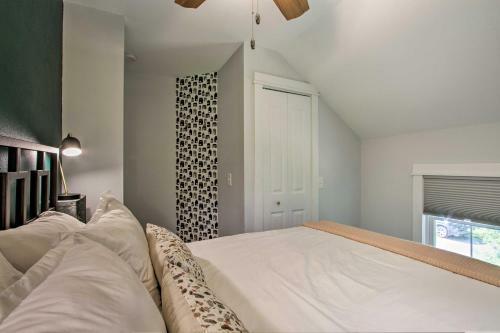Updated Galena Home With Spacious And Pet-friendly Yard