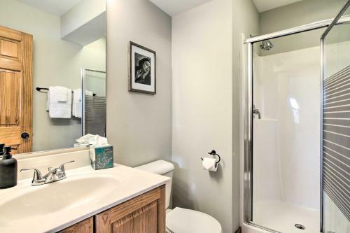 Large And Luxe Eagle Ridge Villa With Hot Tub!
