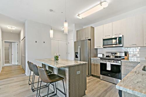 Apartamento 2br Modern Living In Tranquil Scene