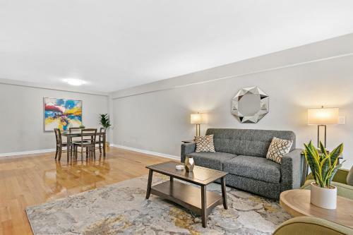 Apartamento 1br Staycation Getaway In Downtown Oak Park