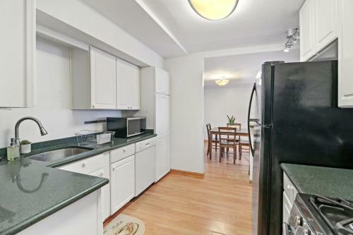 Apartamento Downtown 2br Spacious Living & Kitchen, King Beds