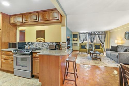 Apartamento Oak Park 2br Apt - Near Transit, Shops And Bistro