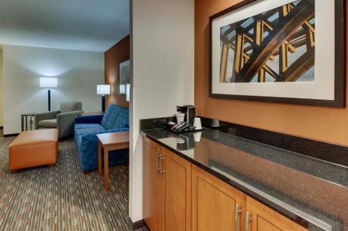Hotel Drury Inn & Suites Lafayette In
