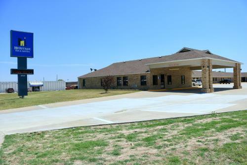 Motel Heritage Inn & Suites