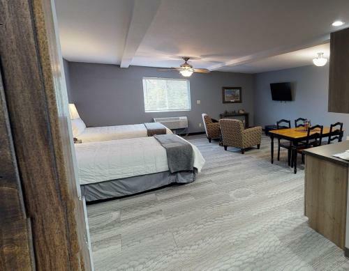 Hotel Beds N Sheds