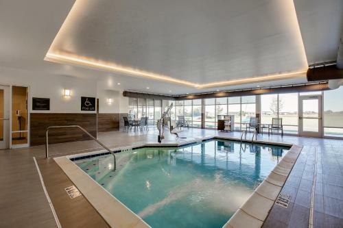 Hotel Fairfield Inn & Suites Bardstown