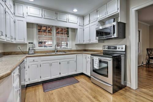 Charming Chevy Chase Home About 1 Mile To Uk Stadium