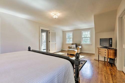 Charming Chevy Chase Home About 1 Mile To Uk Stadium