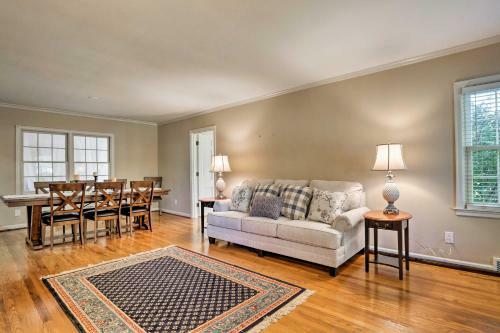 Charming Chevy Chase Home About 1 Mile To Uk Stadium