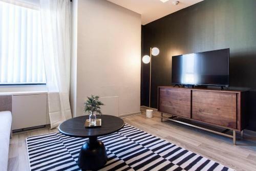 Apartamento Abode Vue At 3rd Downtown 1-bedroom