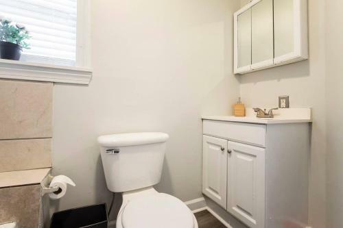 Modern Yet Historic 3br House Newly Renovated