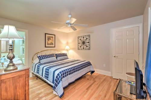 Bucolic Cottage With Fire Pit, 2 Mi To Marina!