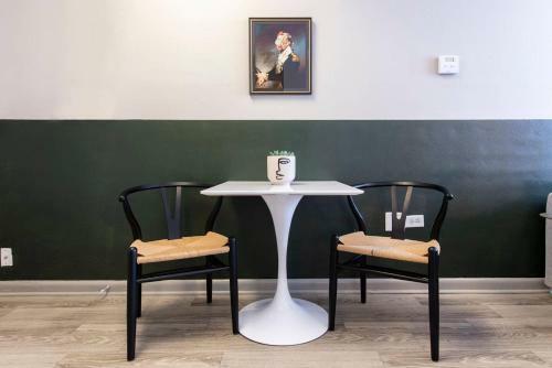 Apartamento Abode Vue At 3rd Downtown 1-bedroom