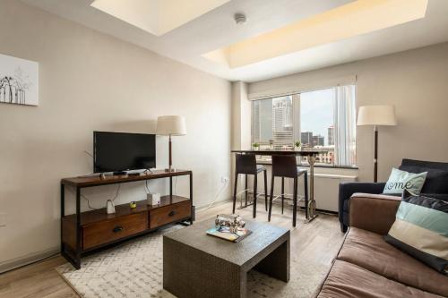 Apartamento Two Contemporary 1 Bedroom Cozysuites