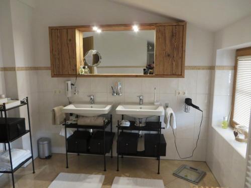 Apartamentos Landhaus Tirol