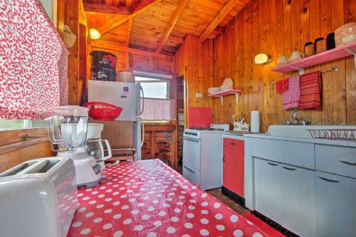 Lovely Raspberry Cottage With Rowboat On Back Cove!