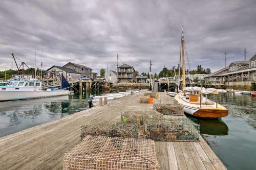 Renovated Southwest Harbor Cottage On A Dock!