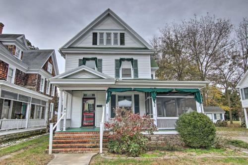 Cambridge Colonial Home, Walk To Town And Waterfront