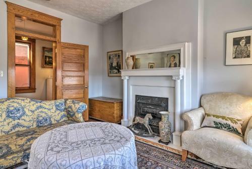 Historic Cumberland Home With Deck And Valley View!
