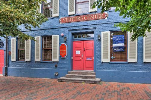 Apartamento Chic Condo With Balcony 1mi To Annapolis Harbor