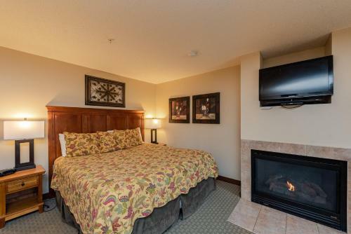 Hotel A123- Studio Lake View Suite, First Floor Unit, Has A Private Balcony!