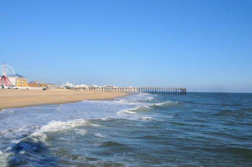 Apartamento Updated Oceanfront Patio Condo At The Colonial Condo
