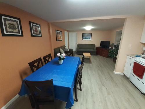 Atlantic Breeze Motel & Apartments