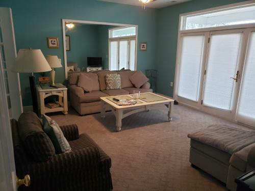 Blue Heron Inn - A Bed And Breakfast Llc