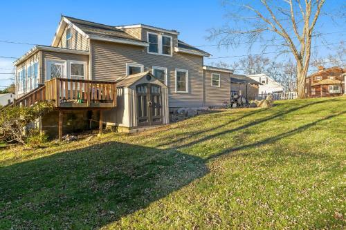Riverview Cottage
