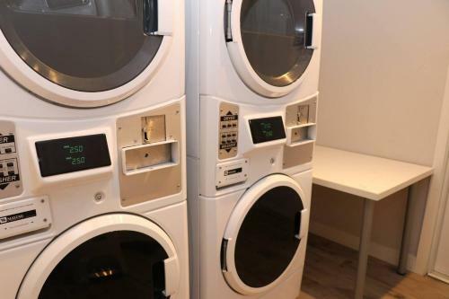 Apartamento Stylish Studio In Brookline-5min Train To Boston.. #2
