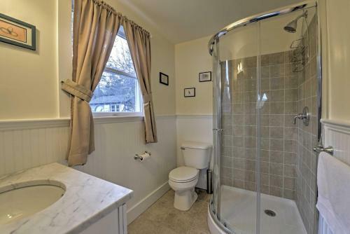 Bourne House With Furnished Deck And Waterfront Views!