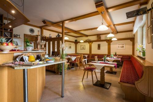 Hostal Haus Martin - Schneeberger