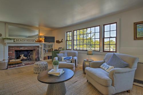 Private Cape Cod Cottage With Patio -5min Walk To Bay