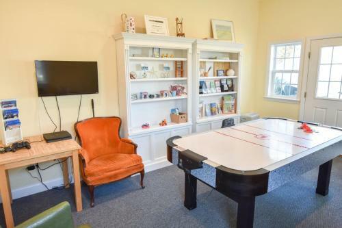 422 Waterfront With Amazing Views Boat Dock Dog Friendly