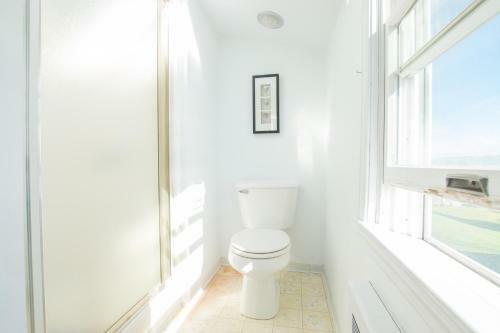 422 Waterfront With Amazing Views Boat Dock Dog Friendly