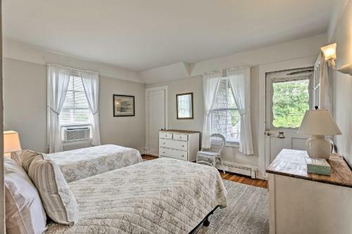Nantucket Retreat With Deck Walk To The Ferry!