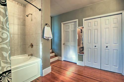 Historic Springfield House With Patio, 10min To Dwtn!