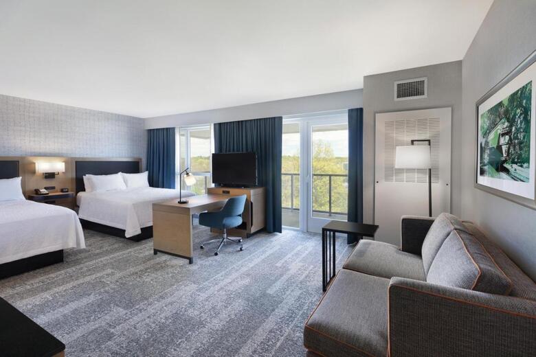 Hotel Hampton Inn & Suites Watertown Boston, Ma
