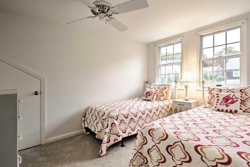 West Hyannisport Home With Deck - Walk To Beach!