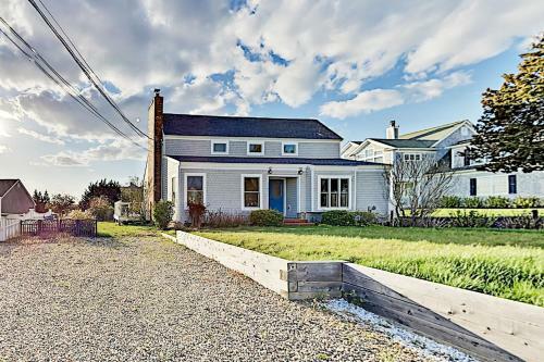 Dream Beach Home On Lewis Bay ? Ocean Views Home