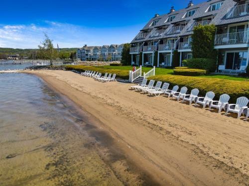 212 Water Street Inn