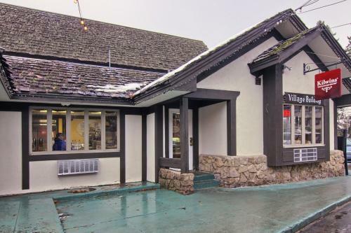 620 Disciples Village