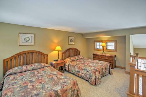 Boyne Falls Townhome With Forest Views-walk To Lifts!