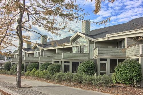 109 Pointes North Inn