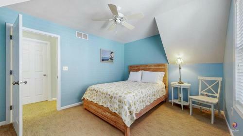 Simply South Haven!!! Steps From Downtown And 3 Blocks To South Beach