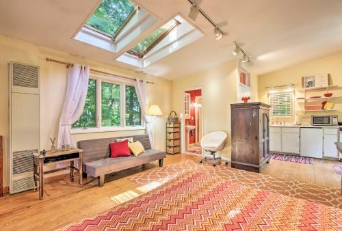 Apartamento Quiet Saugatuck Studio With Patio - Walk To Dtwn!