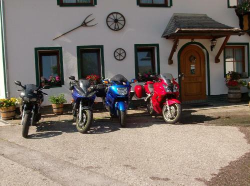 Hostal Gasthof Zum Sandlweber