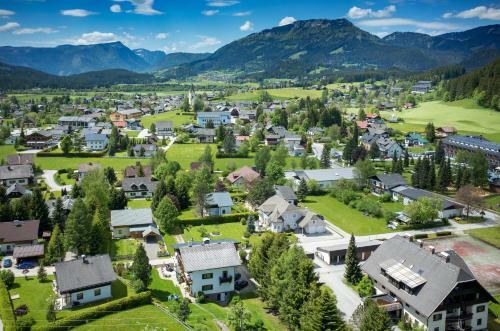 Hostal Appartement Haus Theresia